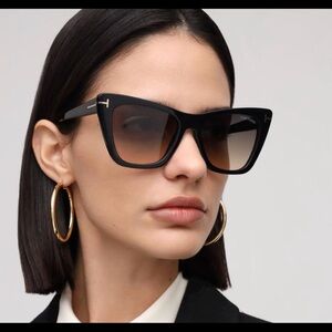 Tom Ford Poppy-02 sunglasses 🖤